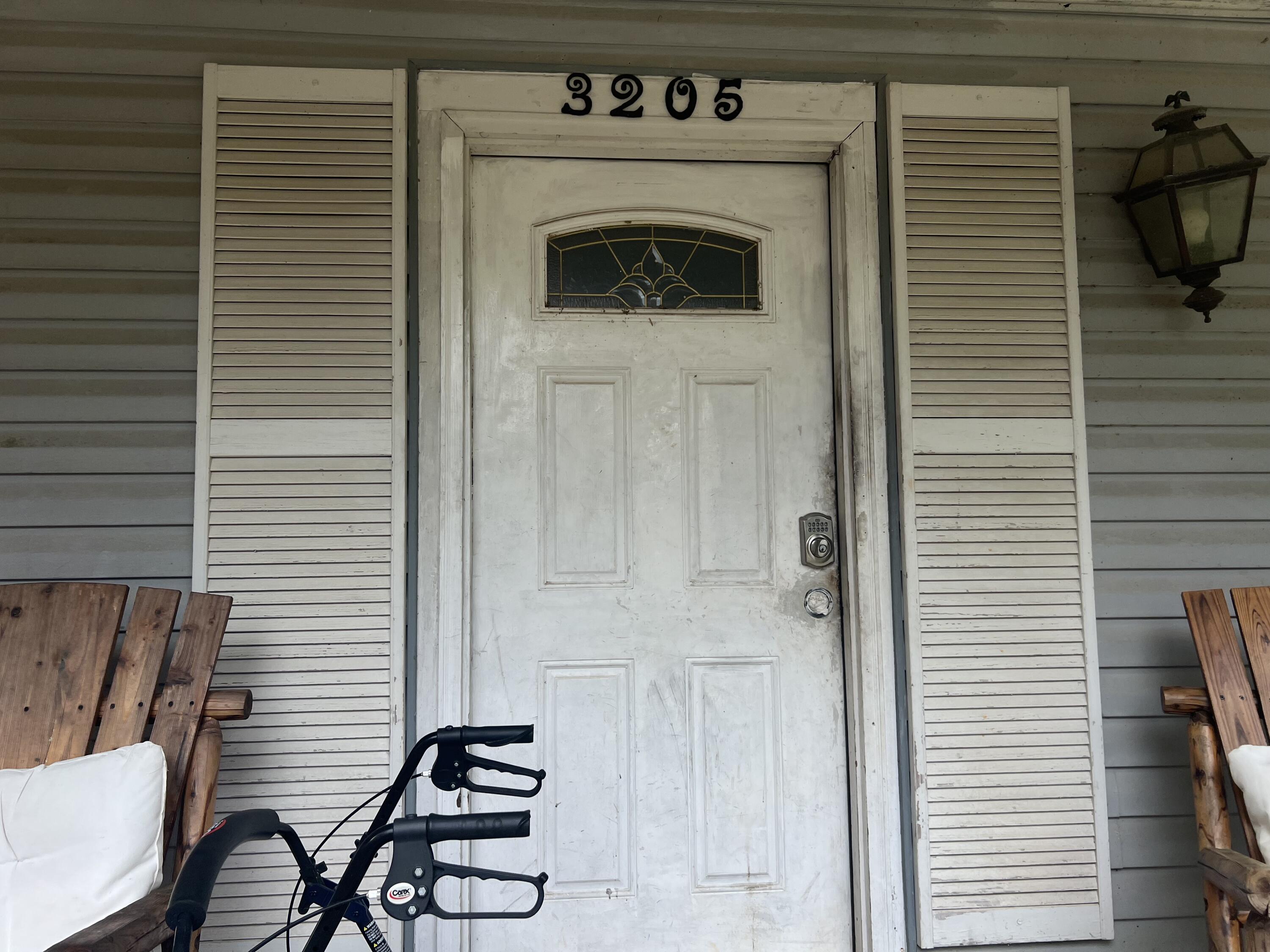 3211 Maple Street Crestview, FL 32539 - Photo 24 of 41 a view of a entryway of the house
