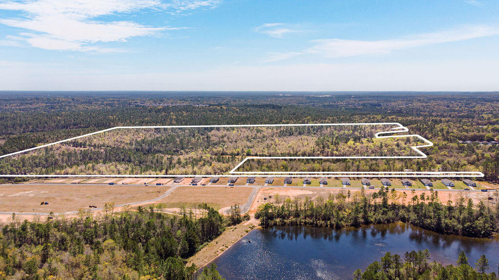 3211 Maple Street Crestview, FL 32539 - Photo 41 of 41 a view of an ocean