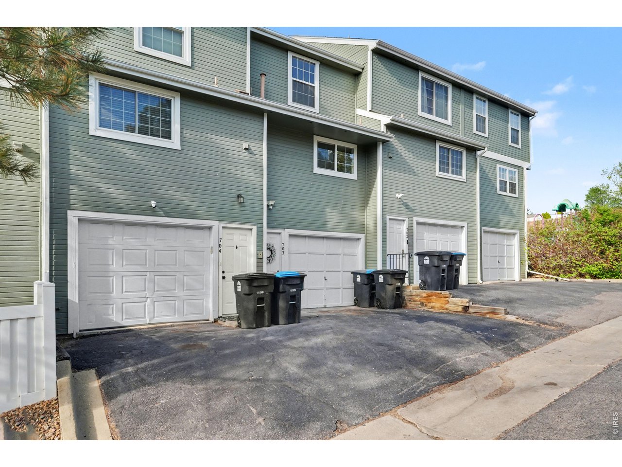 8199 Welby Road, Unit 703 Denver, CO 80229 - Photo 4 of 32