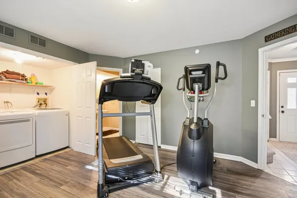 $374,900 | 241 East Parallel Street, Unit 1A, Palatine, IL 60067