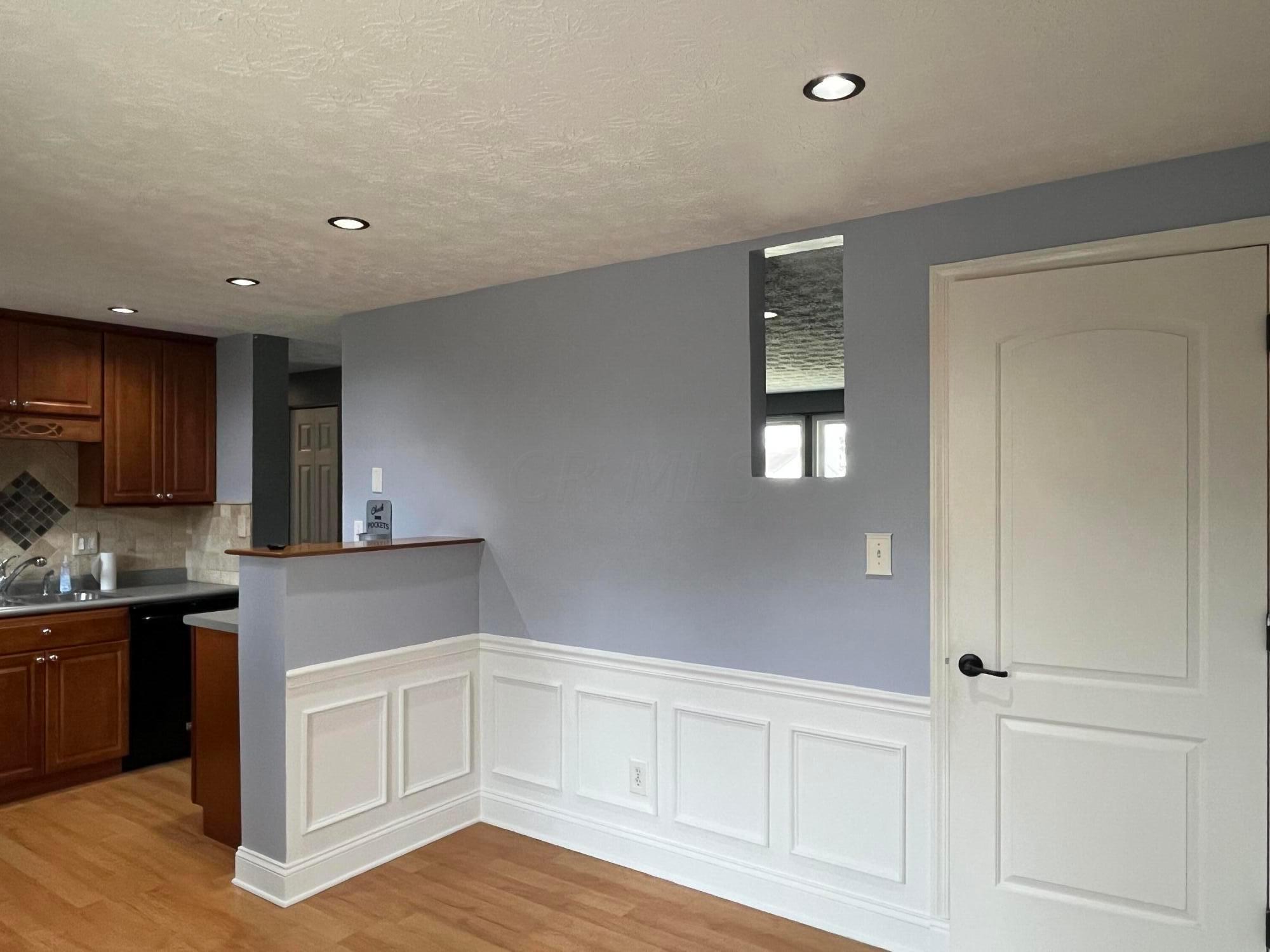 3315 Fontaine Road Columbus, OH 43232 - Photo 11 of 23 IMG_3774 (1)