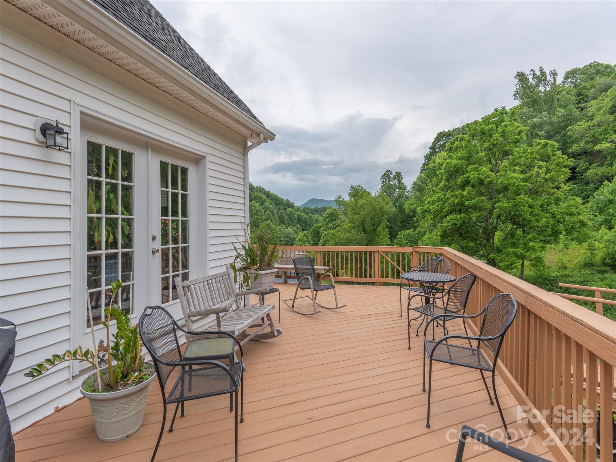 10946 Rush Fork Road Clyde, NC 28721 - Photo 20 of 34