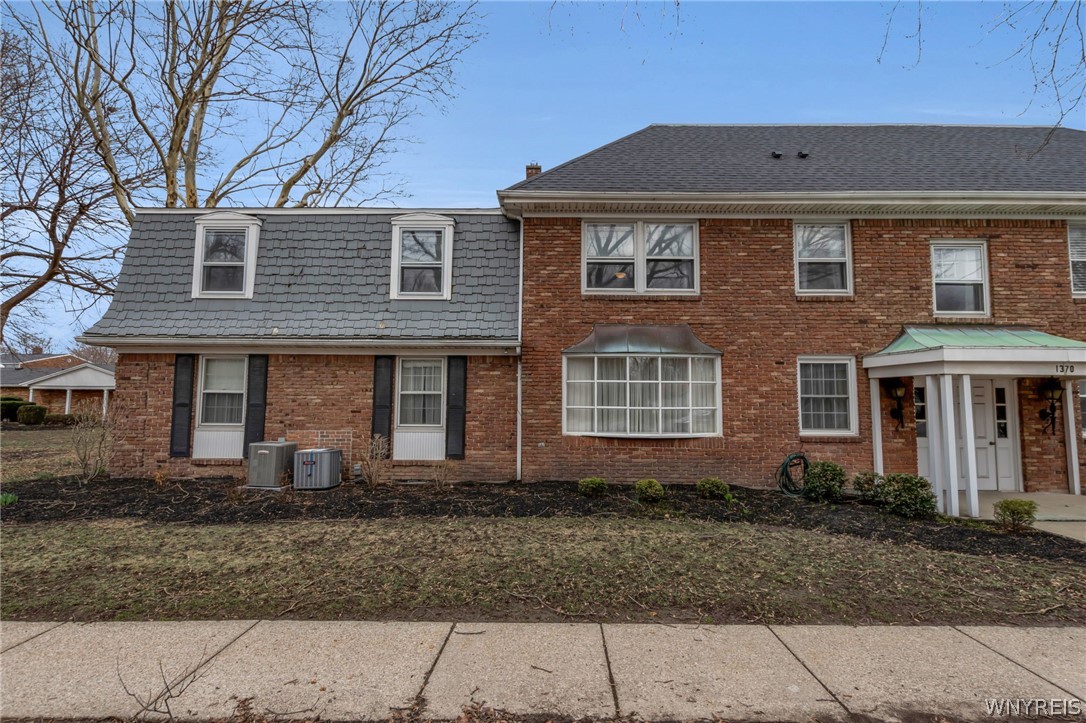 1370 Maple Road, Unit 5 Amherst, NY 14221 - Photo 3 of 42