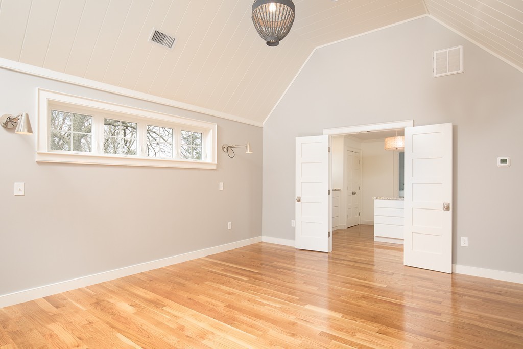 17 Wompatuck Road Hingham, MA 02043 - Photo 14 of 21 Gallery Image 14