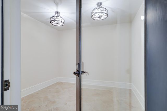 $5,100,000 | 8119 Spring Hill Farm Drive, McLean, VA 22102