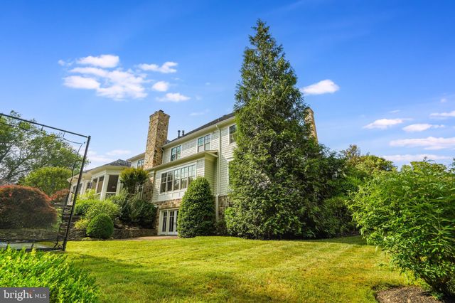 $5,100,000 | 8119 Spring Hill Farm Drive, McLean, VA 22102
