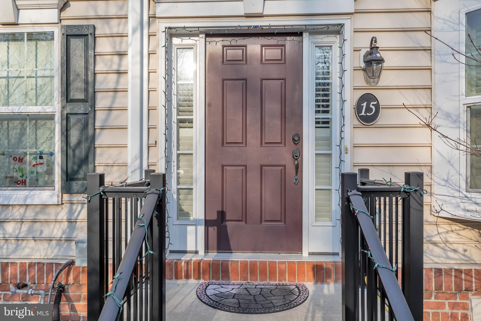 3784 William Daves Road, Unit 15 Doylestown, PA 18902 - Photo 4 of 33 Warm Welcoming Color Scheme