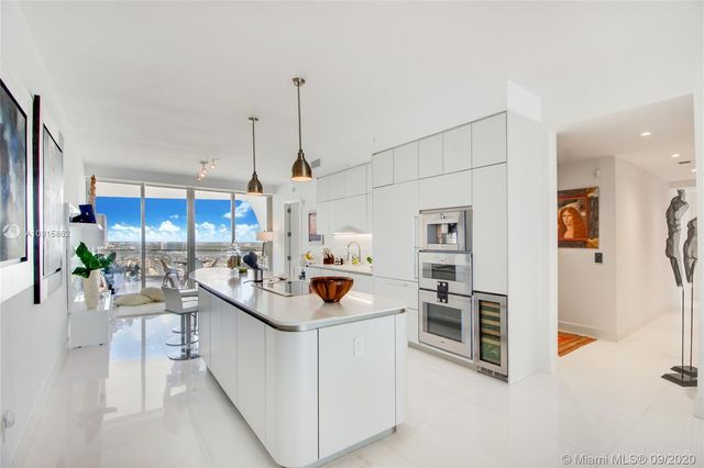 $3,425,000 | 16901 Collins Avenue, Unit 3103, Sunny Isles Beach, FL 33160