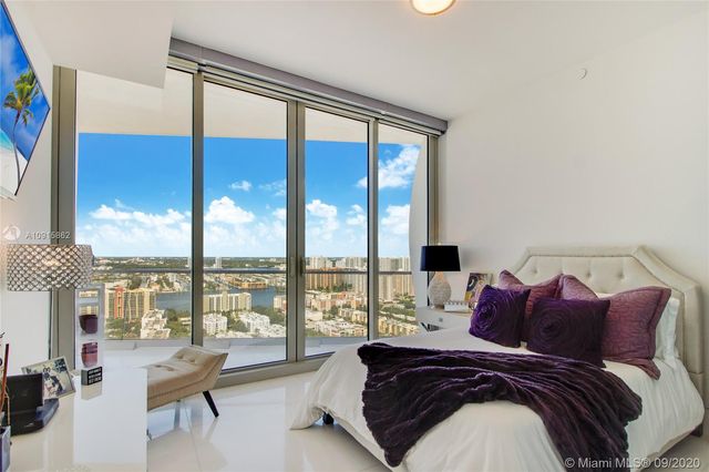 $3,425,000 | 16901 Collins Avenue, Unit 3103, Sunny Isles Beach, FL 33160