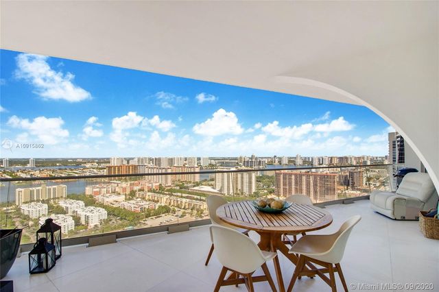$3,425,000 | 16901 Collins Avenue, Unit 3103, Sunny Isles Beach, FL 33160