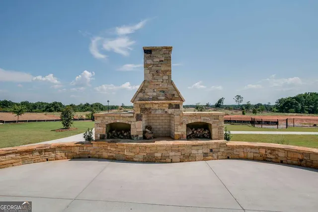 $2,550 | 4518 Hidden Creek Drive, Gainesville, GA 30504