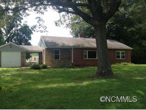 141 Rowland Rd. Swannanoa, NC 28778 - Photo 1 of 9 Gallery Image 1