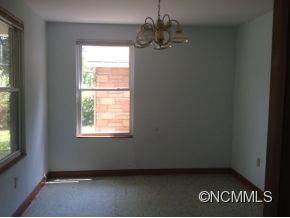 141 Rowland Rd. Swannanoa, NC 28778 - Photo 6 of 9 Gallery Image 6