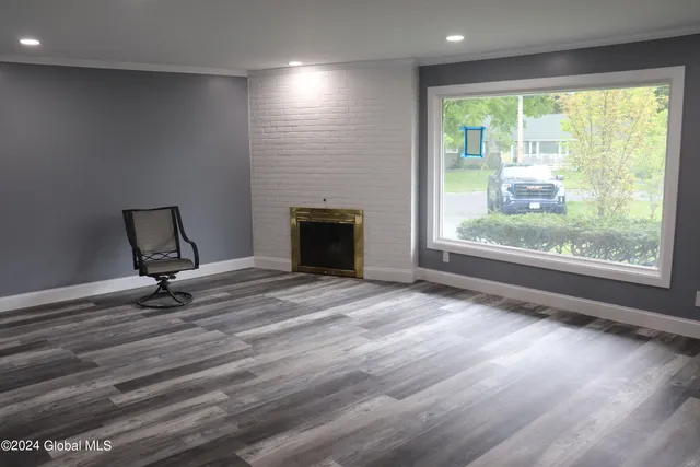 $2,400 | 1155 Morningside Avenue, Schenectady, NY 12309