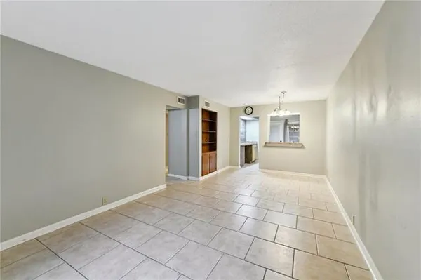 $110,000 | 3320 North Arnoult Road, Unit 114, Metairie, LA 70002