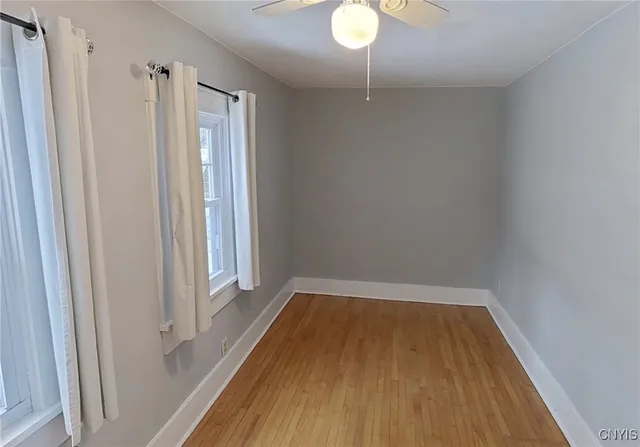 $179,500 | 406 Elm Street, Manlius, NY 13066