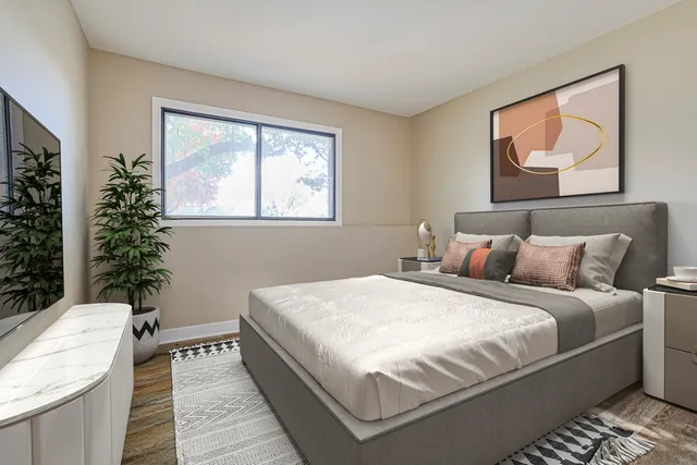 $199,900 | 2366 South Street, Unit D, Elgin, IL 60123