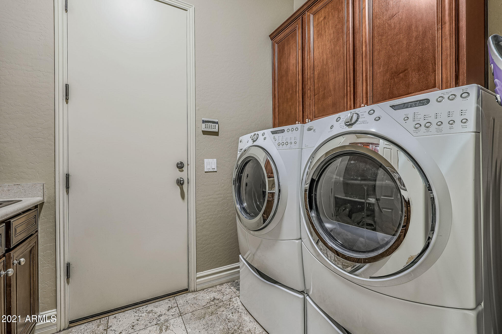 18377 West Piedmont Road Goodyear, AZ 85338 - Photo 28 of 68 Large Laundry Room