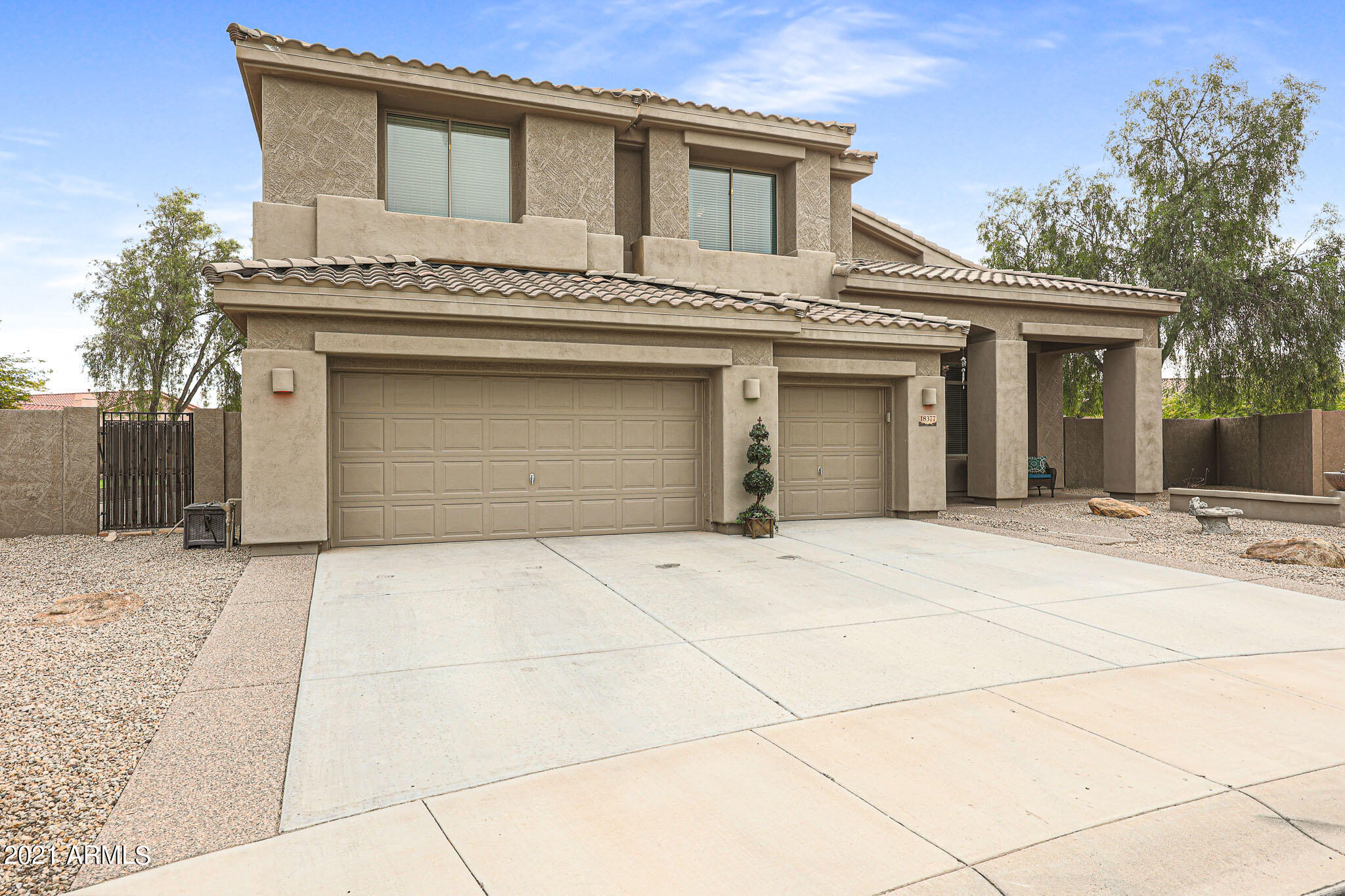 18377 West Piedmont Road Goodyear, AZ 85338 - Photo 6 of 68 Front of Home