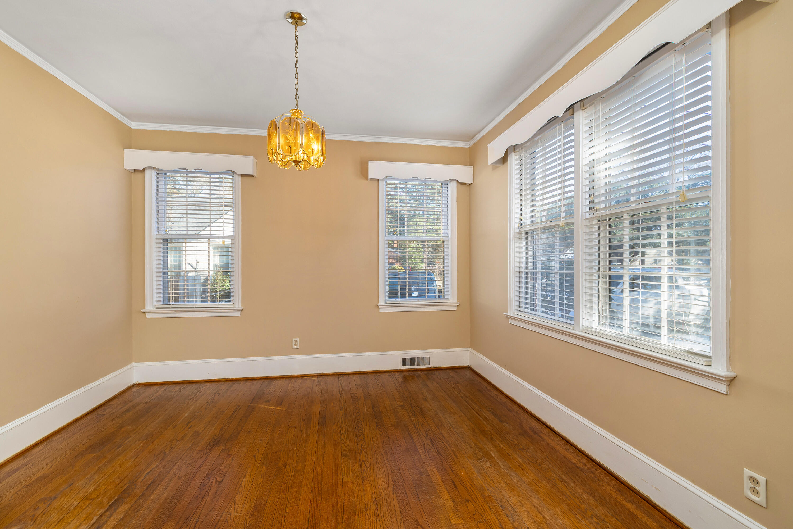 537 West Calhoun Street Sumter, SC 29150 - Photo 16 of 40 Formal DR