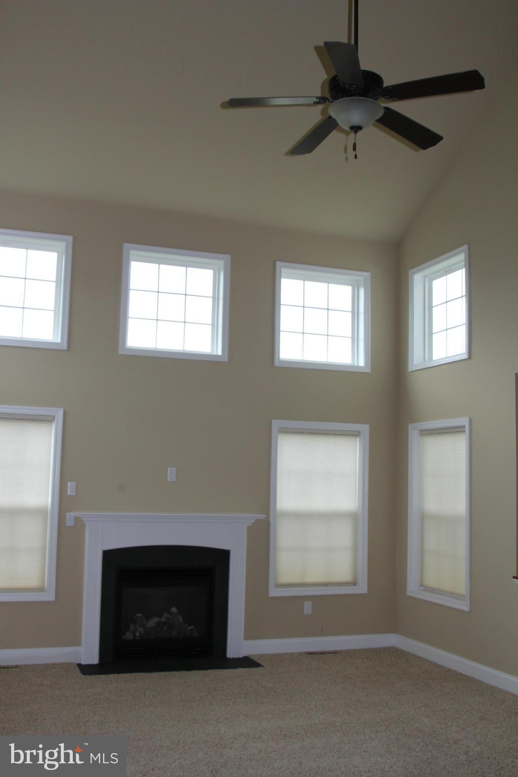 2428 Cornwall Road Chambersburg, PA 17202 - Photo 14 of 28 Living Room