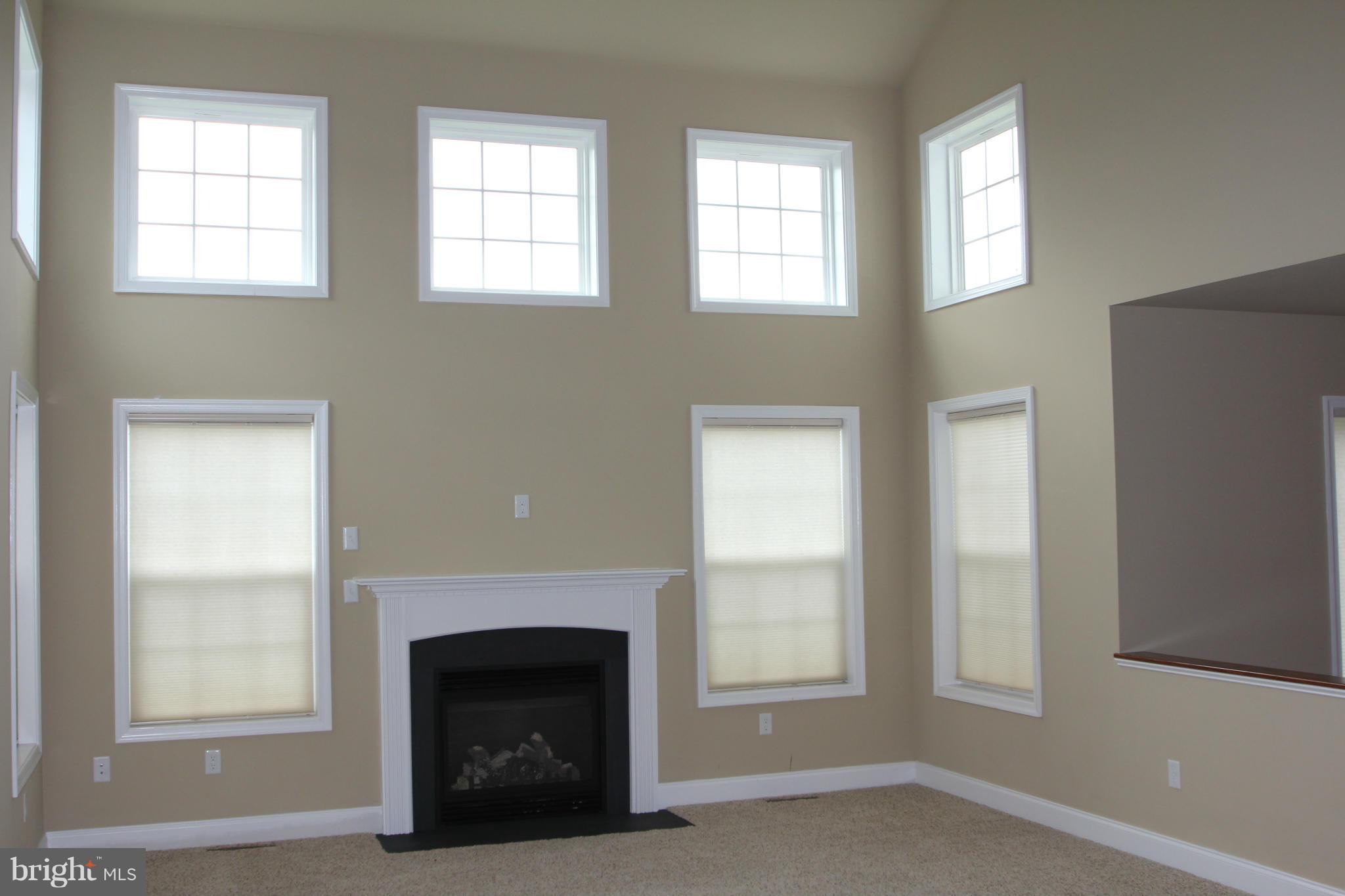 2428 Cornwall Road Chambersburg, PA 17202 - Photo 15 of 28 Living Room