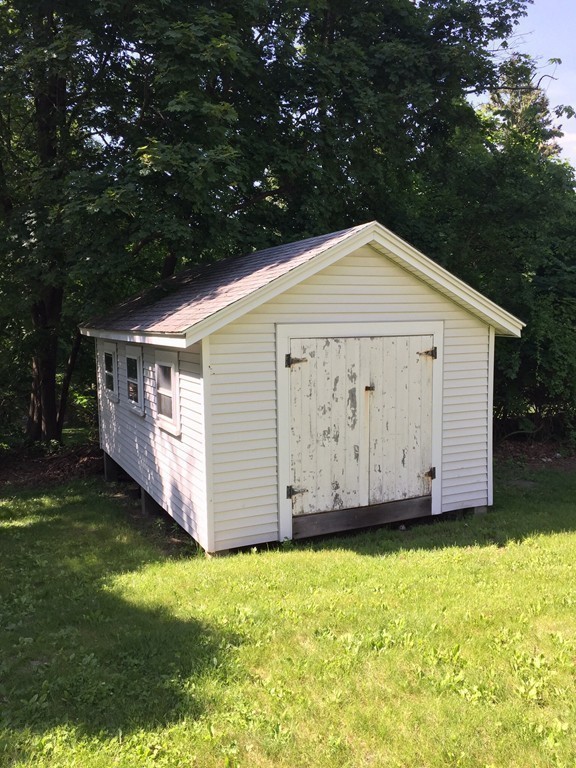 112 Hampton Street Auburn, MA 01501 - Photo 25 of 30