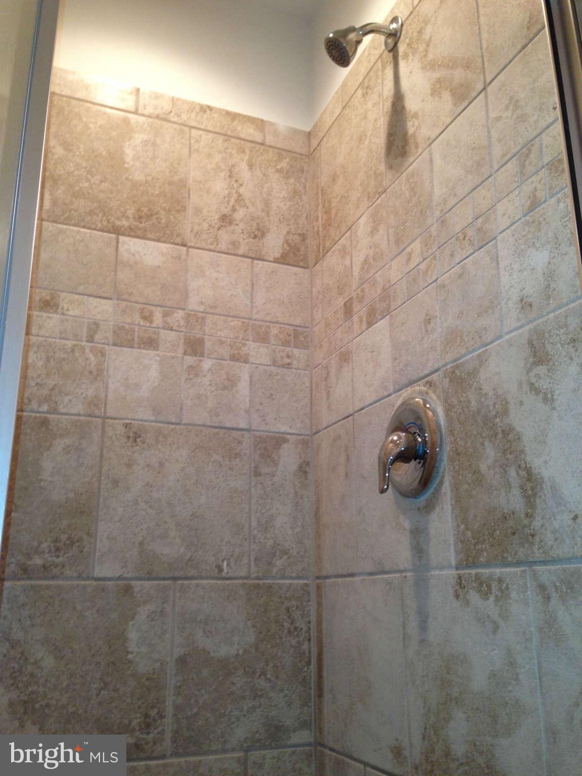 7518 Riddle Avenue Baltimore, MD 21224 - Photo 16 of 30 Bath