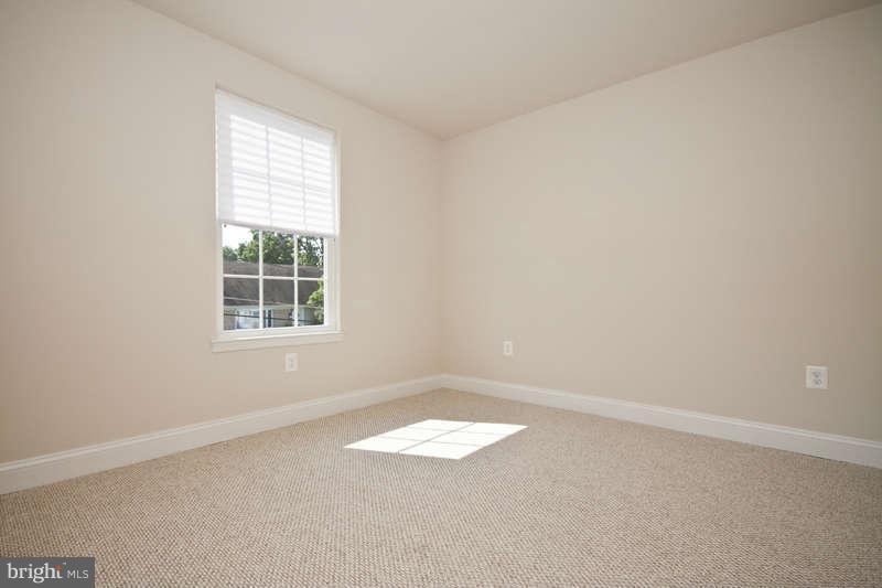 7518 Riddle Avenue Baltimore, MD 21224 - Photo 26 of 30 Bedroom
