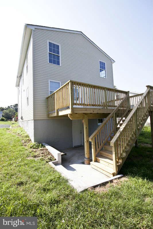 7518 Riddle Avenue Baltimore, MD 21224 - Photo 28 of 30 Exterior Rear