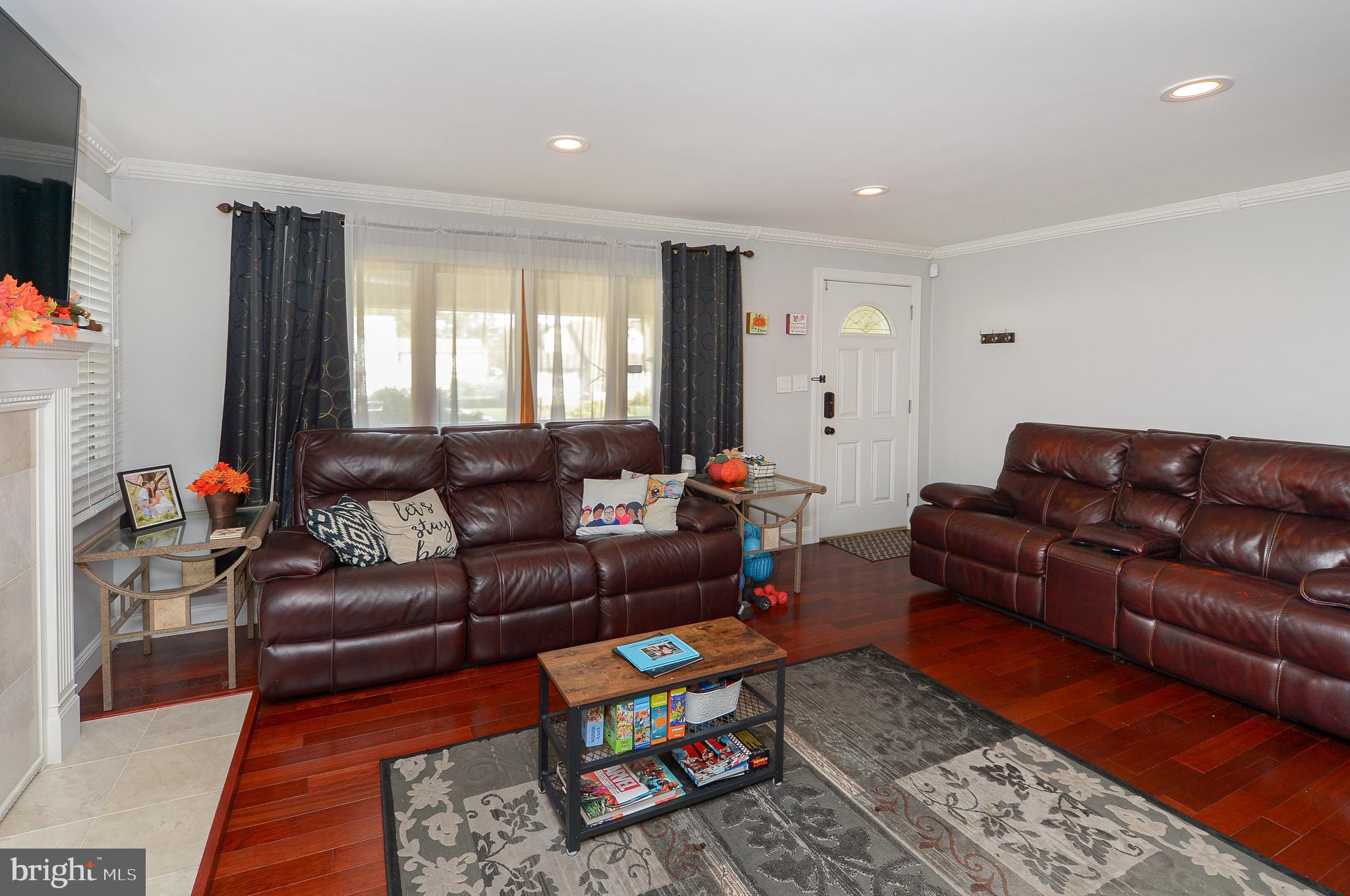 121 Nicholson Road Mount Ephraim, NJ 08059 - Photo 6 of 30 Gallery Image 6
