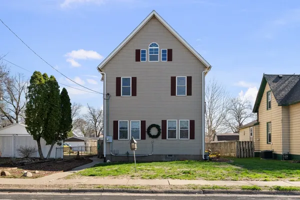 $165,000 | 621 South Birchwood Avenue, Davenport, IA 52802