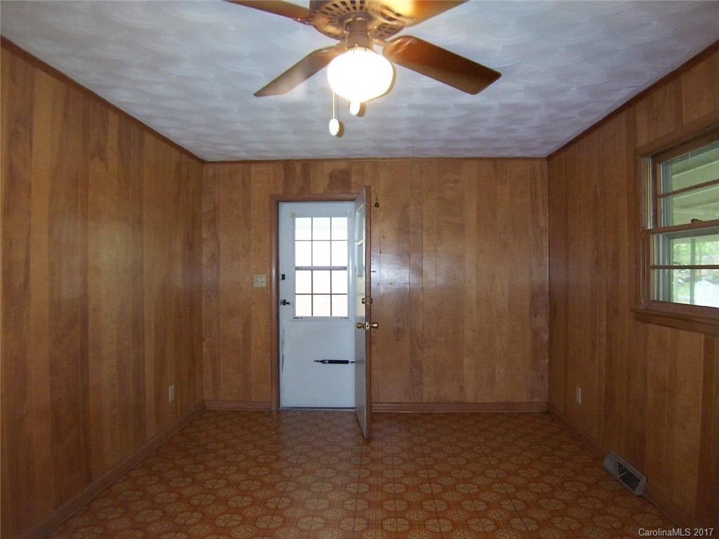 1116 Fallston Road Shelby, NC 28150 - Photo 5 of 16 Gallery Image 5