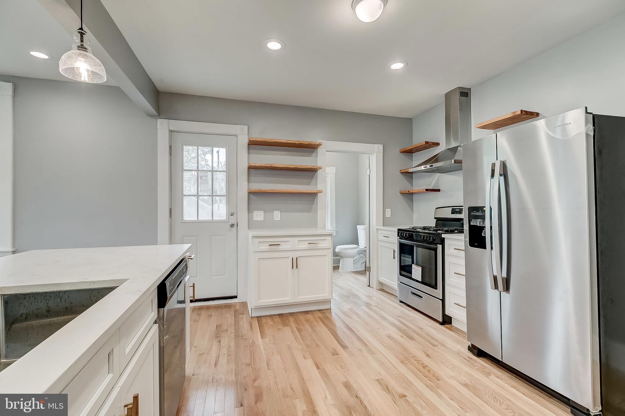616 Coleraine Road Baltimore, MD 21229 - Photo 11 of 40