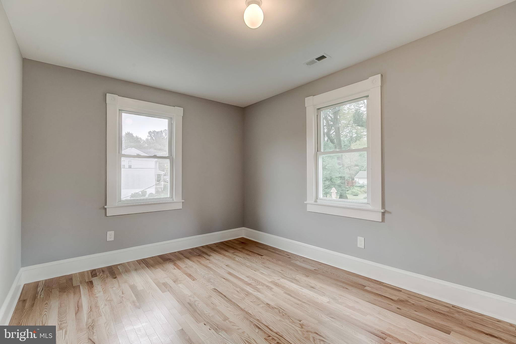 616 Coleraine Road Baltimore, MD 21229 - Photo 23 of 40