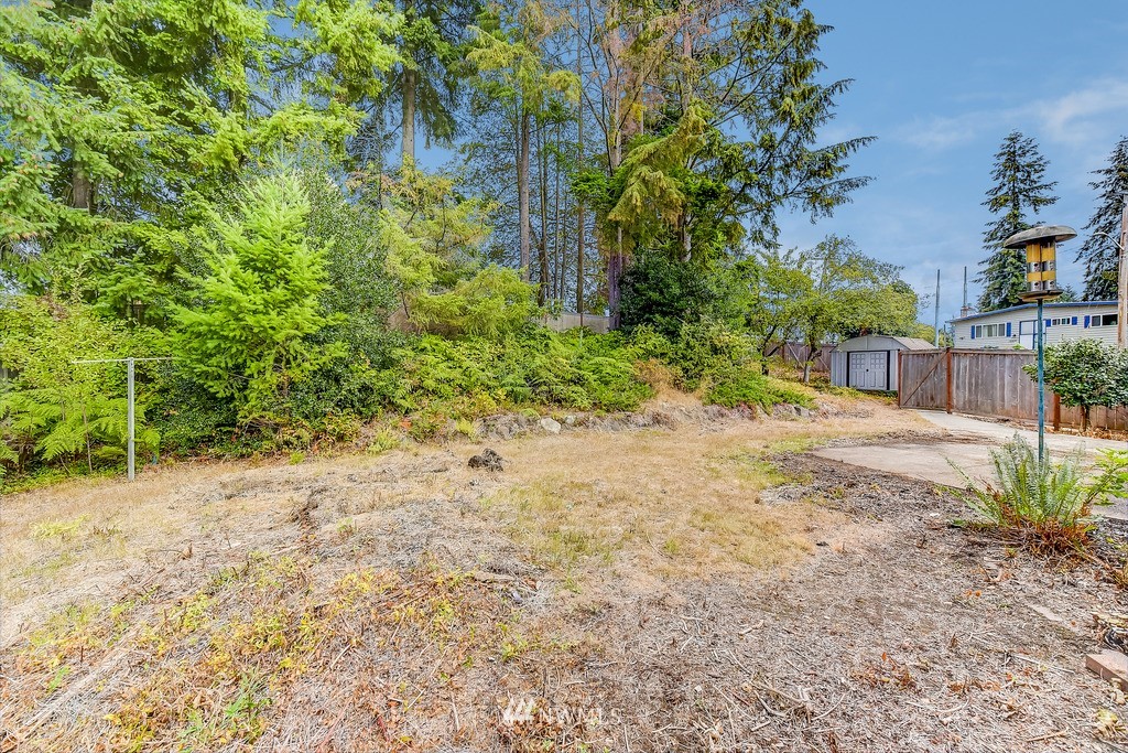 12824 Southeast 158th Street Renton, WA 98058 - Photo 17 of 21 Gallery Image 17
