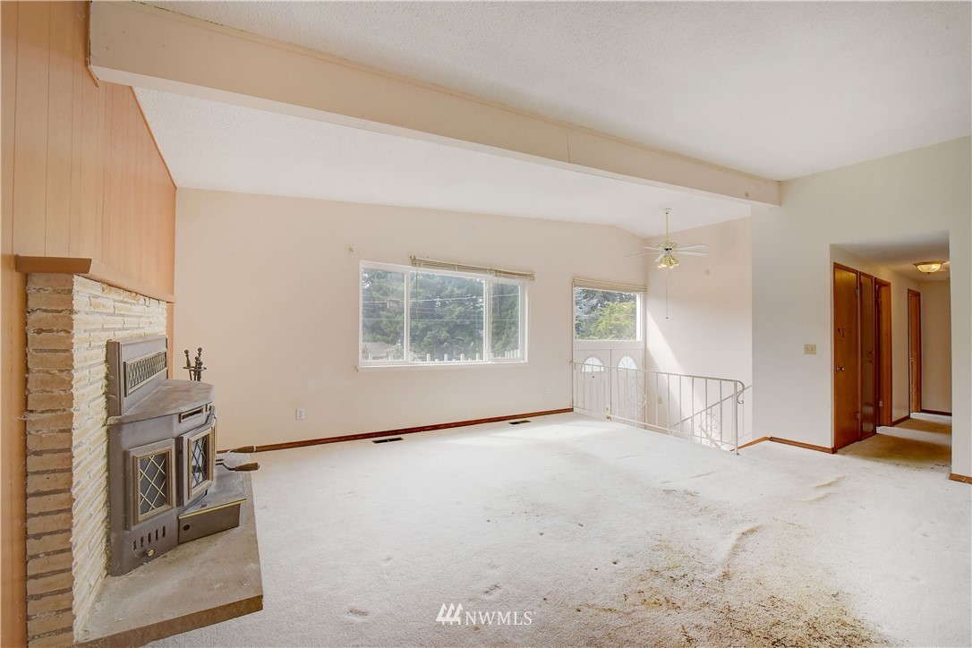 12824 Southeast 158th Street Renton, WA 98058 - Photo 10 of 21 Gallery Image 10