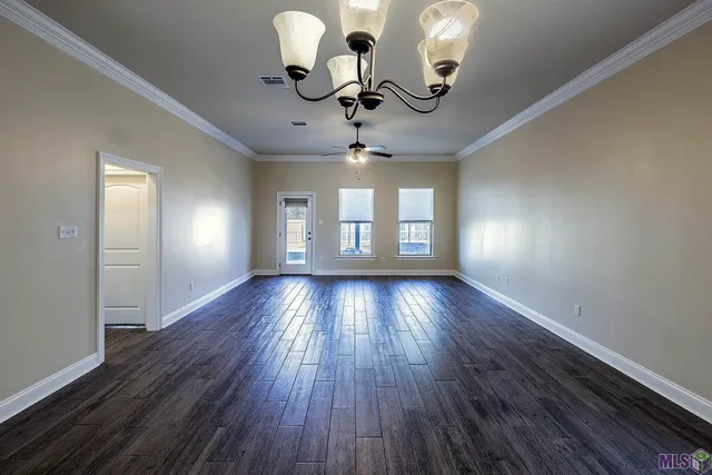 $305,000 | 126 Adley Avenue, Houma, LA 70364