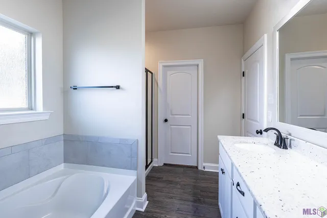 $305,000 | 126 Adley Avenue, Houma, LA 70364