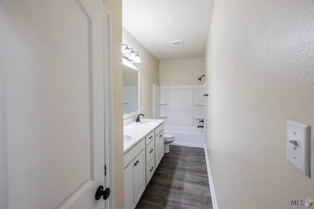 $305,000 | 126 Adley Avenue, Houma, LA 70364