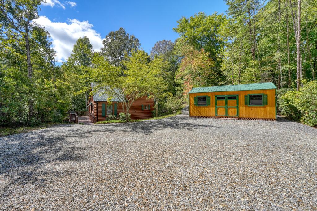 184 Beaver Ridge Road Murphy, NC 28906 - Photo 3 of 56 Gallery Image 3