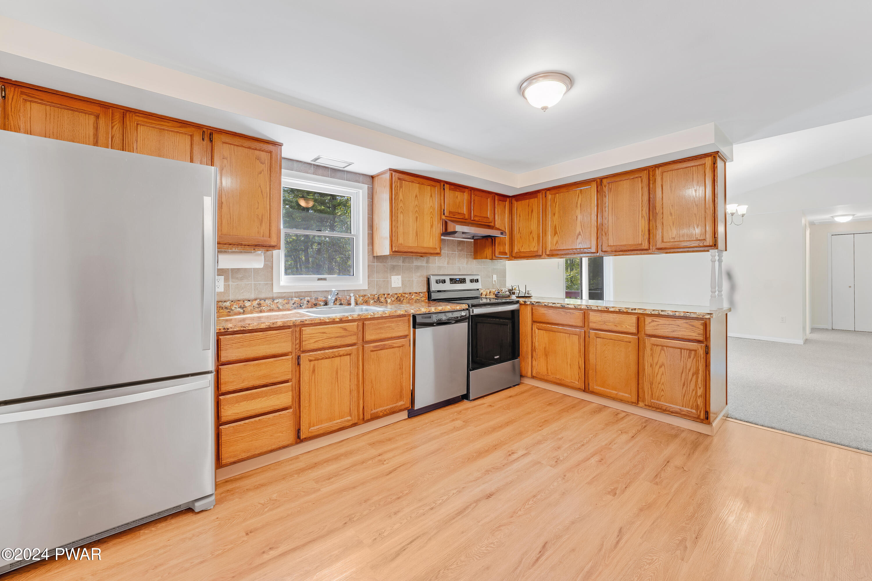 189 Rt 590 Greeley, PA 18425 - Photo 24 of 42