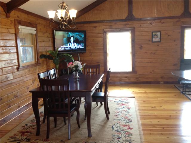 6739 Plainview Road Christiana, TN 37037 - Photo 4 of 18 dining room