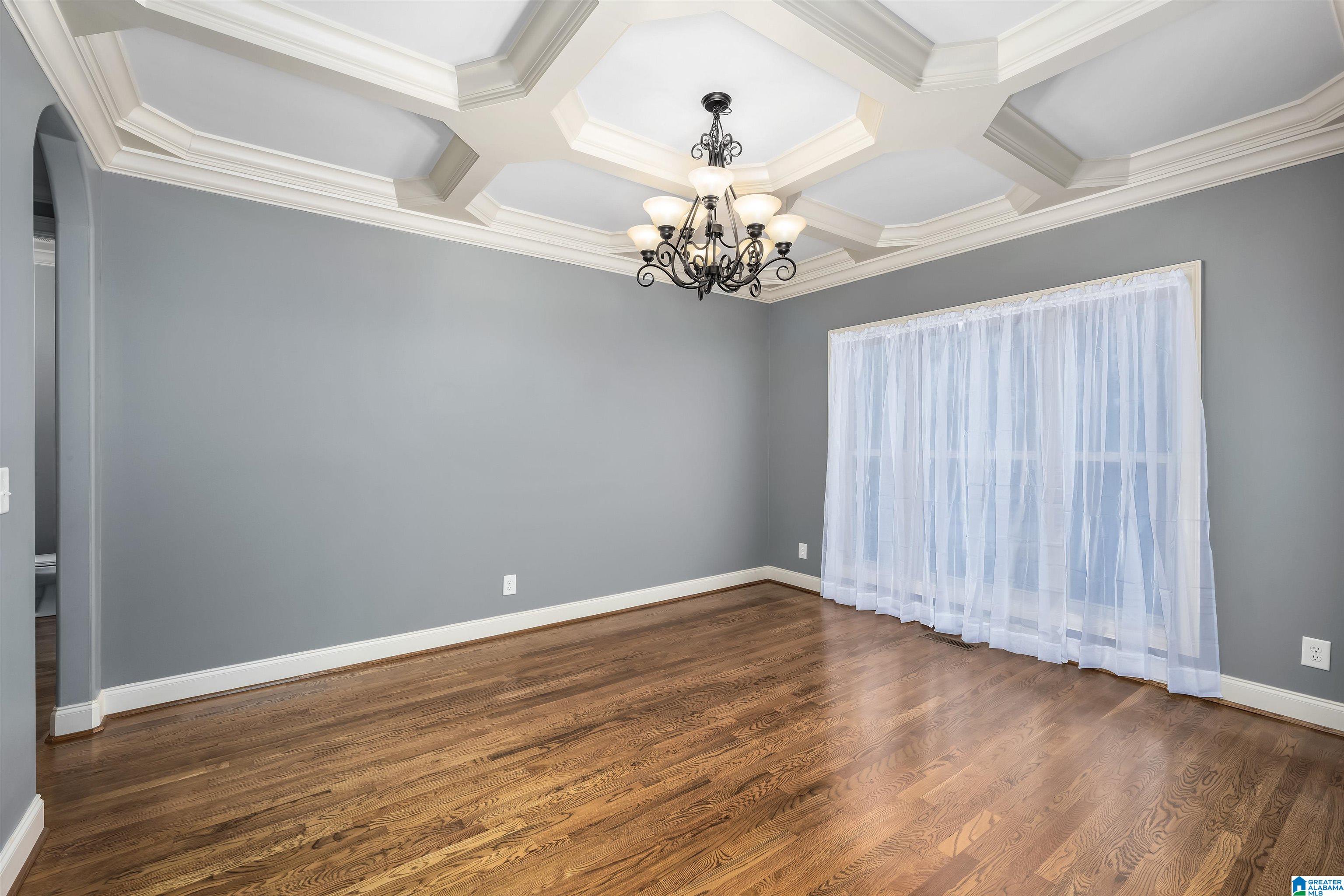 114 Crest Drive Sterrett, AL 35147 - Photo 7 of 36