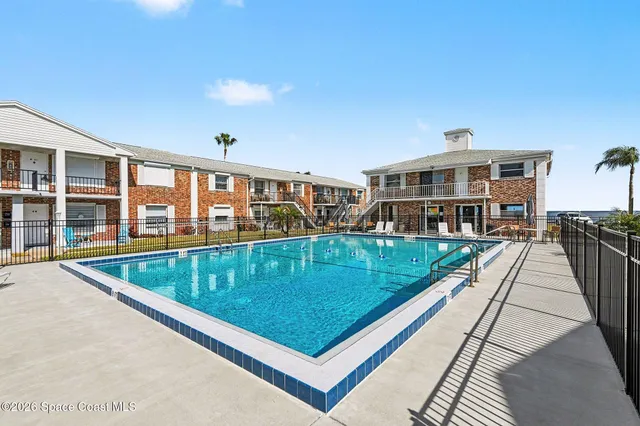 $130,000 | 190 East Olmstead Drive, Unit F28, Titusville, FL 32780