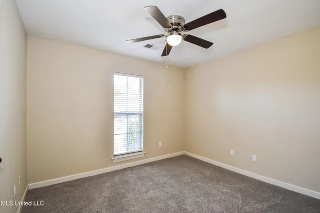 $1,895 | 8128 Park Pike, Southaven, MS 38671