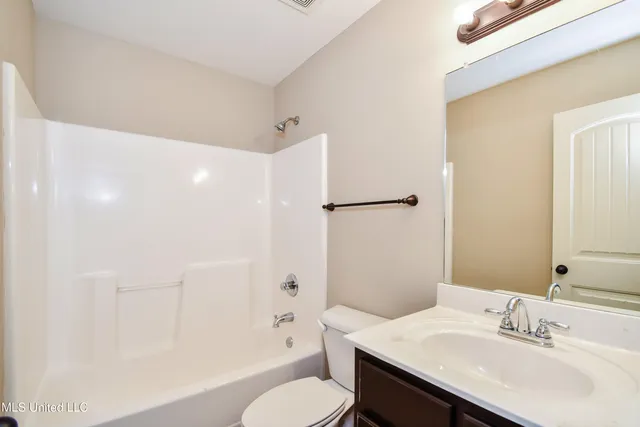 $1,895 | 8128 Park Pike, Southaven, MS 38671