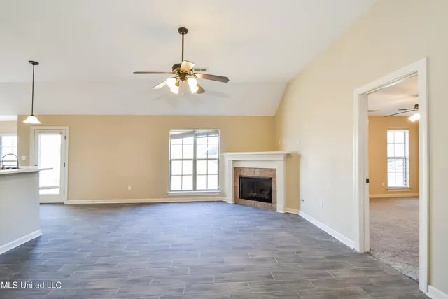 $1,895 | 8128 Park Pike, Southaven, MS 38671