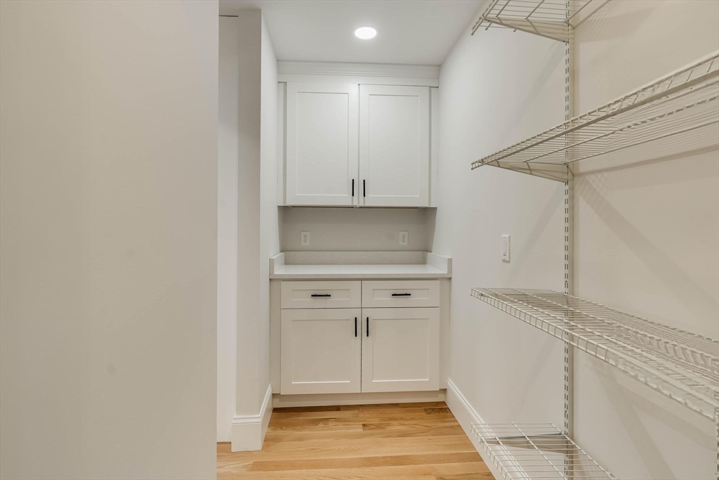 125 Greenwood Road Andover, MA 01810 - Photo 27 of 37 Gallery Image 27