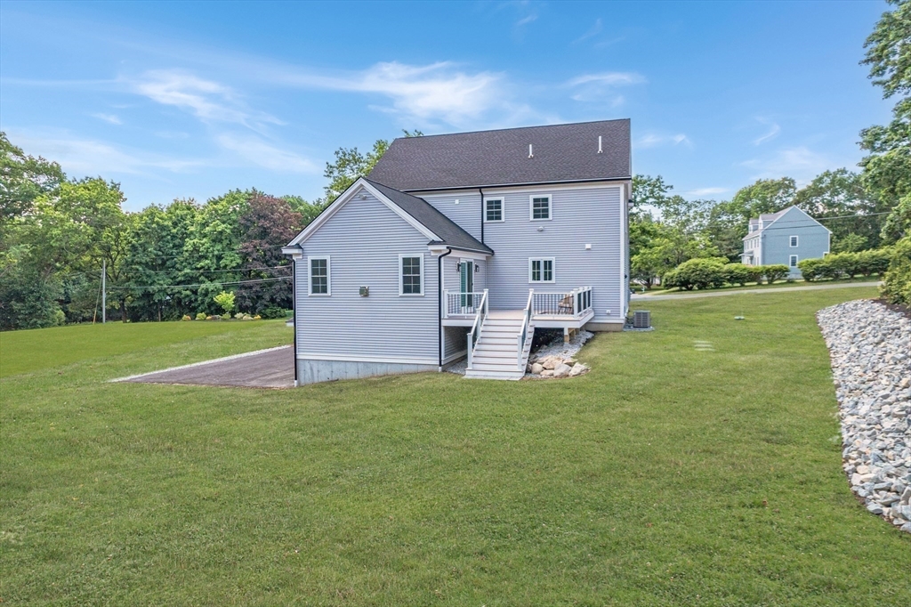 125 Greenwood Road Andover, MA 01810 - Photo 35 of 37 Gallery Image 35